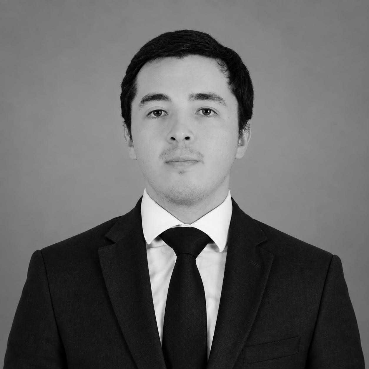 NICOLAS DAVID  CORRAL CHANG HUANG 