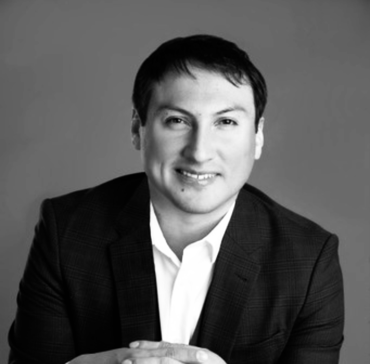 CESAR LEINES